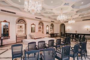 Svetainės erdvė apgyvendinimo įstaigoje Hotel Yak & Yeti