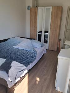 Apartman EXIT-TVRĐAVA客房内的一张或多张床位