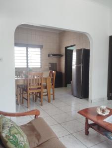 Posezení v ubytování Roche Kerlan Apartments