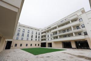 Το κτήριο όπου στεγάζεται  το διαμέρισμα