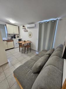 Kuchyň nebo kuchyňský kout v ubytování Apartmani Tereza