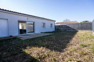 Fotografie z fotogalerie ubytování La Maison Turquoise v destinaci Giroussens + 11 fotografií