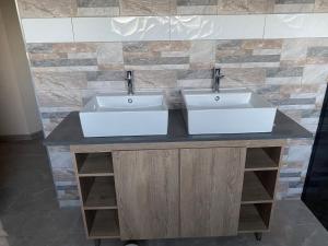 Ảnh trong thư viện ảnh của 36 on EAGLE DRIVE ở Modimolle