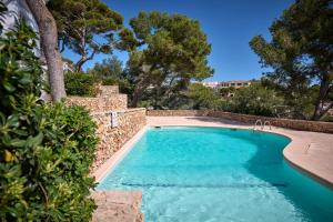 Bazén v ubytování Waterfront Apartment 'Maria'. Pool. WIFI nebo v jeho okolí