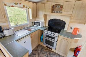 Gallery image of Tereskei Üdülőházak in Tereske