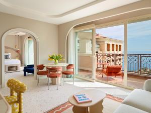 Atpūtas zona naktsmītnē Monte-Carlo Bay Hotel & Resort
