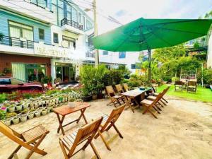 Zahrada ubytování Bách Thảo Hotel
