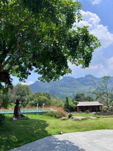 Φωτογραφία από το άλμπουμ του Sun May Retreat σε Rống Vong