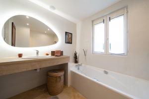 Koupelna v ubytování Chez Nelly - Villa avec vue imprenable
