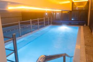 Bazén v ubytování Sole Mio Wellness & SPA nebo v jeho okolí