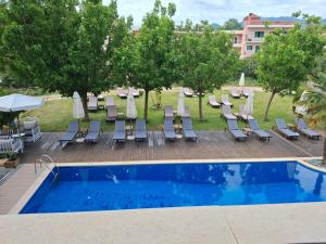 Bazén v ubytování Palmyra Hotel nebo v jeho okolí