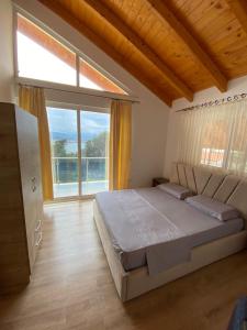 Krevet ili kreveti u jedinici u okviru objekta Benjys Vila