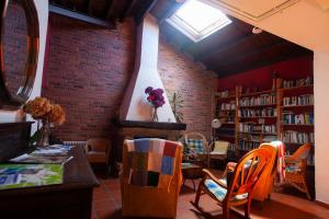 Η βιβλιοθήκη της παραθεριστικής κατοικίας +45 φωτογραφίες