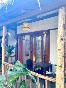 Balkón nebo terasa v ubytování Wayans Siargao Homestay