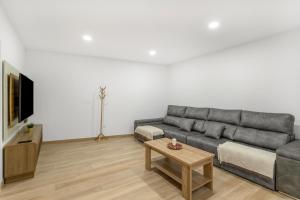 Μια τηλεόραση ή/και κέντρο ψυχαγωγίας στο Casa Lola