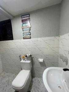 Ένα μπάνιο στο Masaki Comfort I Dar es Salaam, Tanzania +11 φωτογραφίες