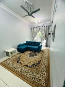 Χώρος καθιστικού στο Pa&Ma HomeStay Kulim III 3R2B FullyAircond +72 φωτογραφίες