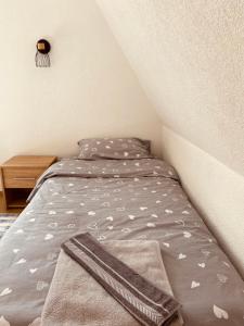 Postel nebo postele na pokoji v ubytování Holiday Home Apartman Aco