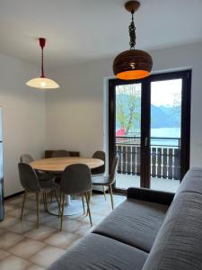 Χώρος καθιστικού στο Residence Miralago +10 φωτογραφίες