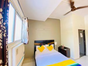 Foto Ahmedabadis asuva majutusasutuse Hotel Aakash Navrangpura galeriist