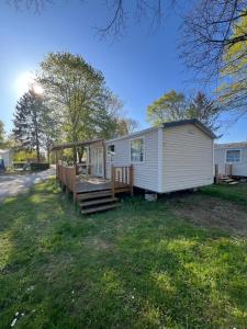 Galeriebild der Unterkunft F033 - Bungalow 6 personnes 3 chambres in Boofzheim