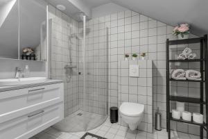 Kopalnica v nastanitvi 2BR Apartment in the Heart of Selfoss