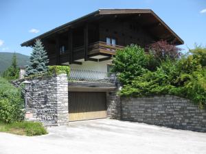 Budynek, w którym mieści się apartament