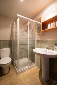 Ένα μπάνιο στο InmoCyma Mincholet bajo con terraza