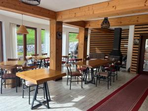 Restaurace v ubytování Bujtina Kacaku