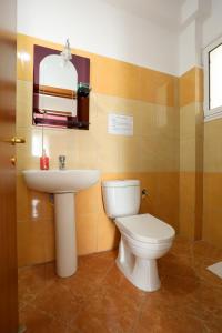 Ένα μπάνιο στο Blue Bay Apartments +35 φωτογραφίες