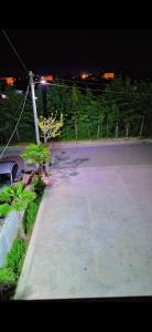 Afbeelding uit fotogalerij van White Luxury Villa Apartments &Hot Tab in Durrës +41 foto's