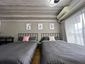 Bb渋谷区 新宿乘地下铁4分钟 西新宿五丁目步行8分钟にあるベッド