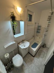 Ένα μπάνιο στο A & A apartments