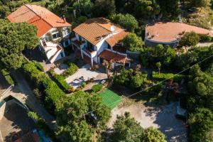 an overhead view of a house at Casa Sabrina in Portoferraio