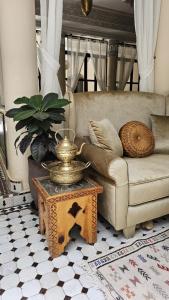 Posezení v ubytování Riad El Wiam + 22 fotografií