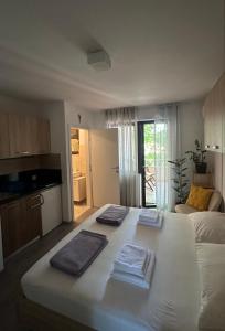 Postel nebo postele na pokoji v ubytování Studio apartman Štefanija