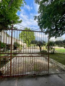 Zahrada ubytování Authentique Mas provençal entre mer et Camargue