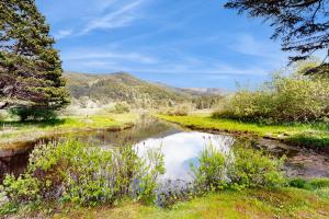 Gallery image of Crescent Lake Lookout in Rockaway Beach