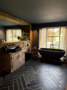 Fotografie z fotogalerie ubytování Converted Barn in Sibford Gower v destinaci Epwell