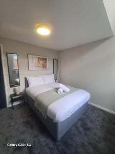 Voodi või voodid majutusasutuse Newcastle Comfy Stays toas