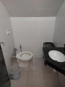 Bilik mandi di Chacará Kenner