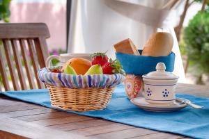 Jedlo v ubytovaní bed & breakfast alebo blízkom okolí