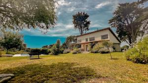 Κήπος έξω από το Casa Luca - Casa En Barrio Privado San Benito, Chapadmalal Para 6 PAX Con Pileta - Hola Sur