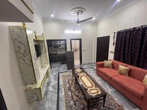 Χώρος καθιστικού στο B3 Residence Mirpur - 1 Bedroom Flat 1