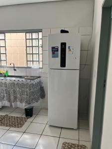 Kuchyň nebo kuchyňský kout v ubytování Estadia - Conforto e Privacidade - Araguaína-TO