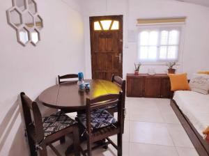 Χώρος καθιστικού στο El Estribo +20 φωτογραφίες