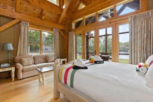 Fotografie z fotogalerie ubytování Port Cunnington Lodge v destinaci Dwight