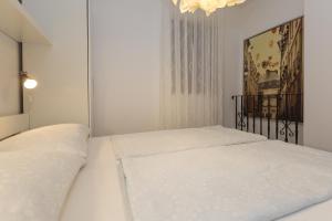 Posteľ alebo postele v izbe v ubytovaní Istria Sea Side Apartment 210 & 209