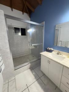 Un baño de Itopia