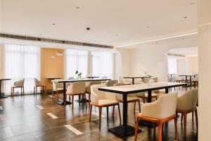 Area soggiorno di Guangzhou Baiyun Airport Orange Crystal Hotel